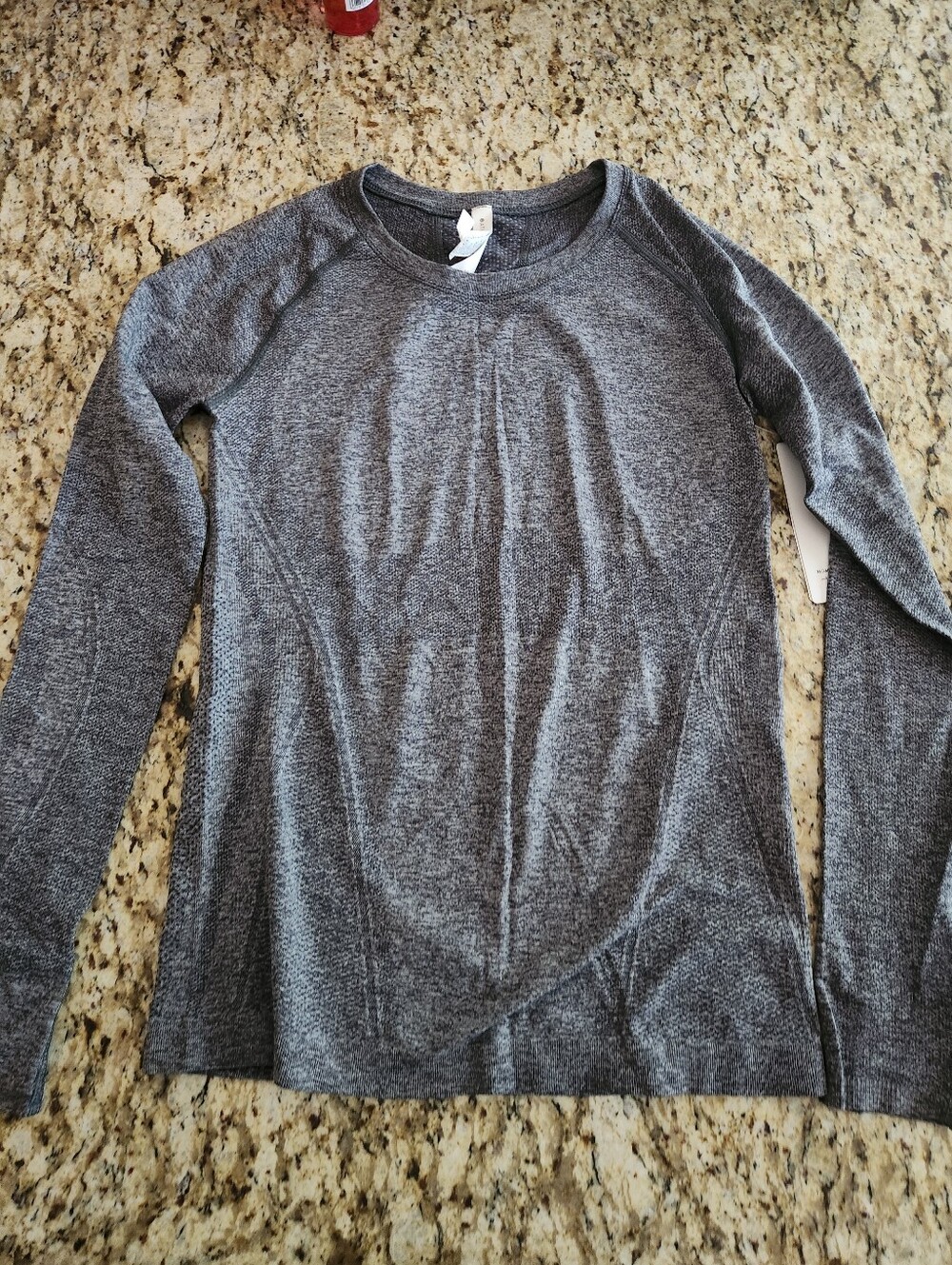 Athleta Momentum Heathered Gray Long Sleeve Tee